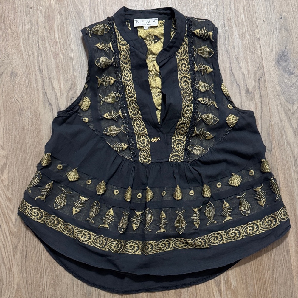 Nema Resort Wear Artemis Gold Embroidered Dark Gray Blouse Sz M/L MSRP $197